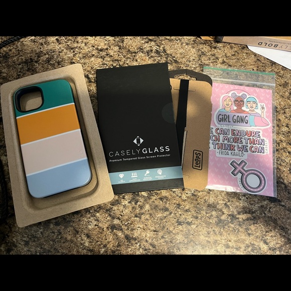 iPhone 13 bundle - Picture 1 of 2